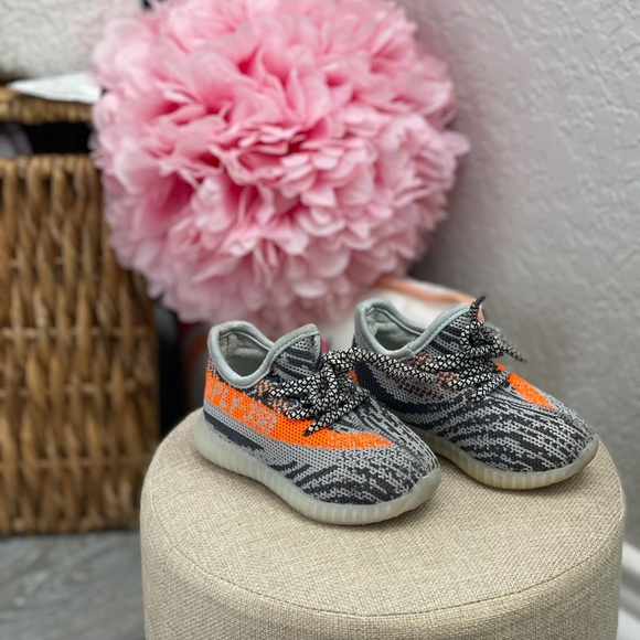 Child shoe collection bundle - Picture 3 of 6